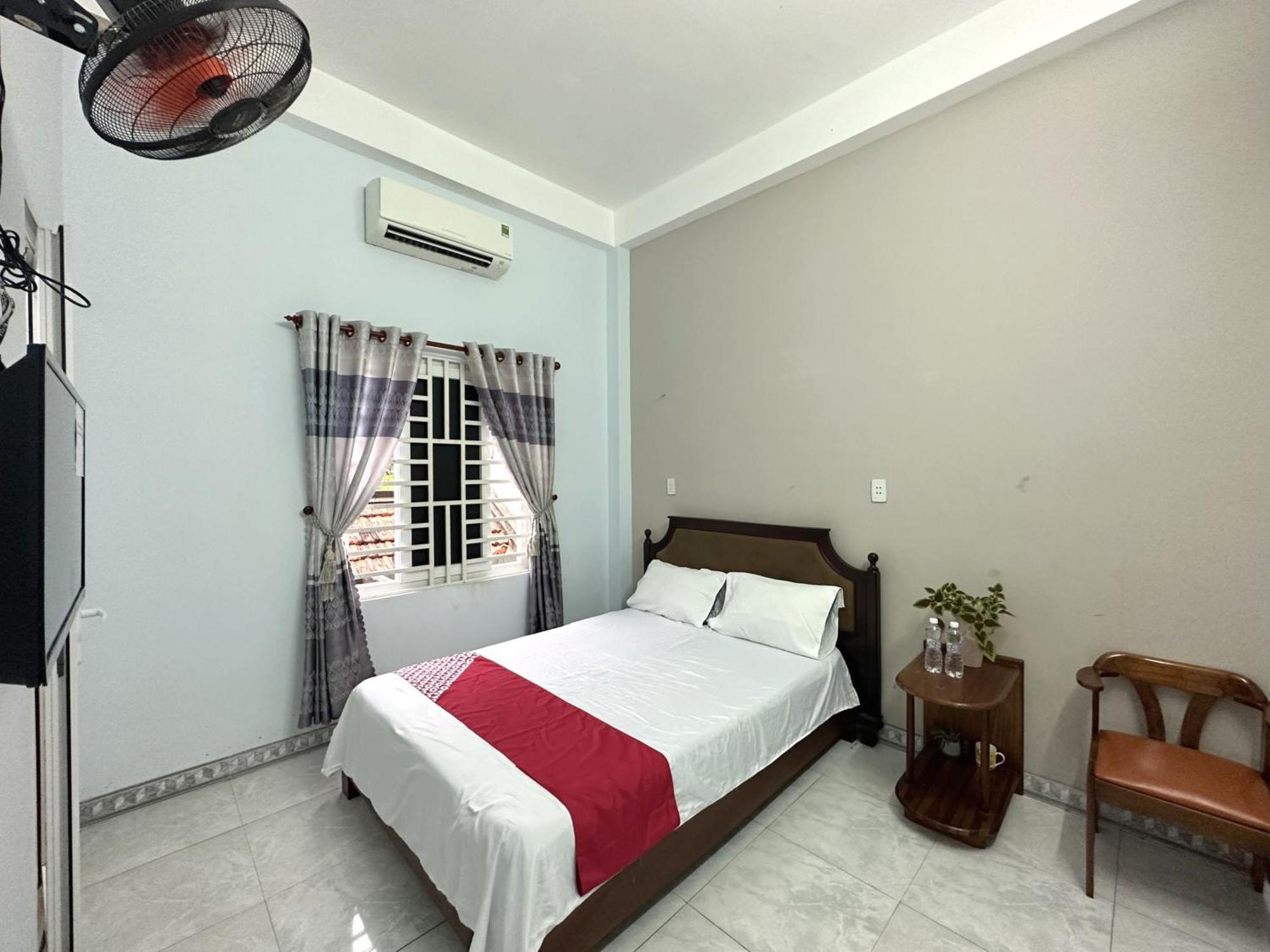 Oyo 1187 Suoi Da Motel Da Nang Exteriör bild