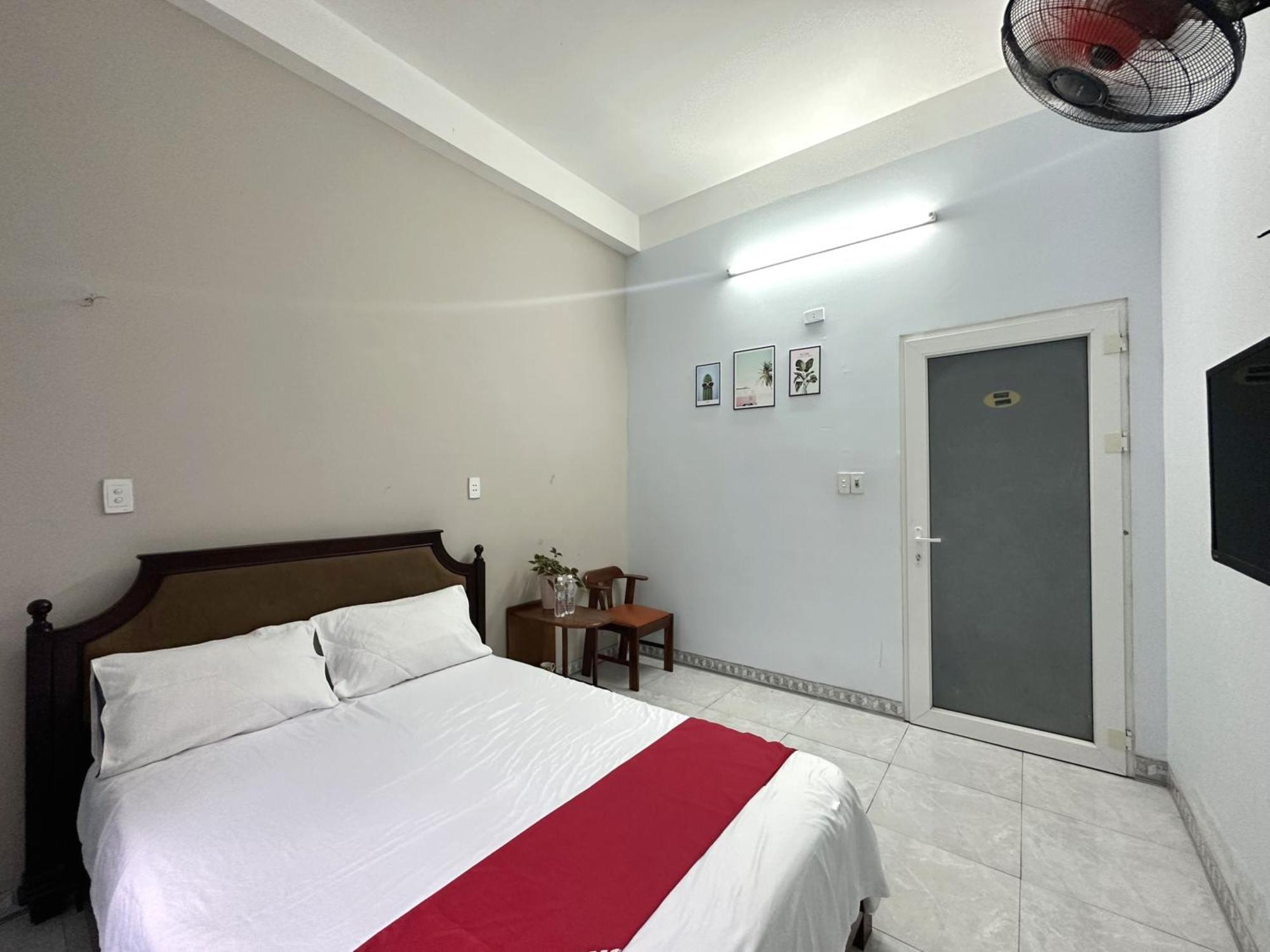Oyo 1187 Suoi Da Motel Da Nang Exteriör bild