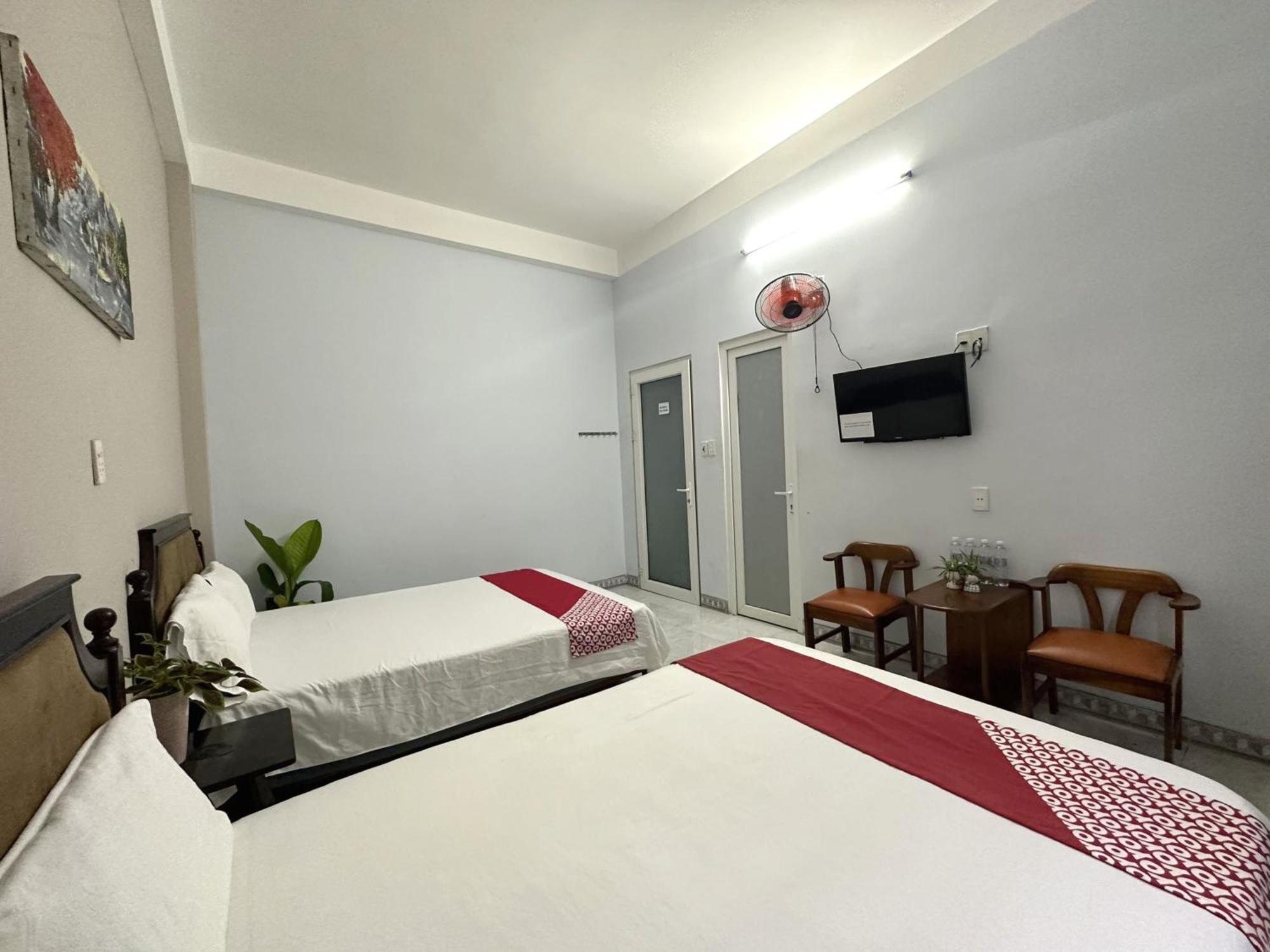 Oyo 1187 Suoi Da Motel Da Nang Exteriör bild