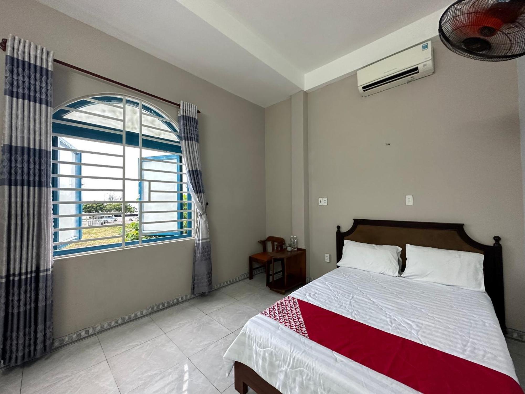 Oyo 1187 Suoi Da Motel Da Nang Exteriör bild