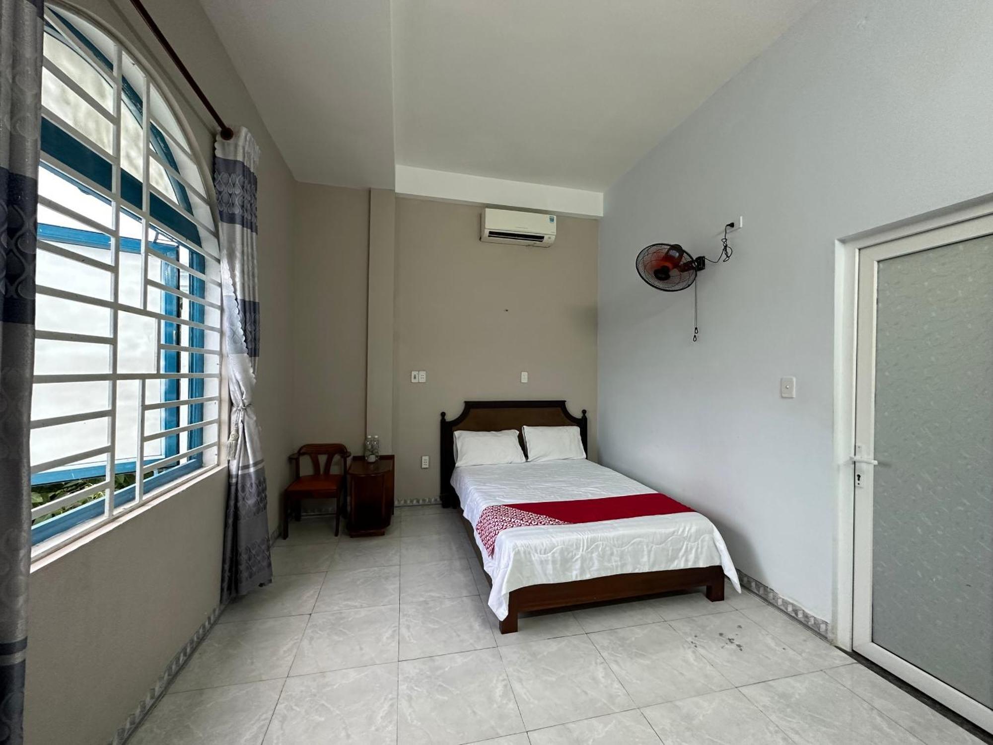 Oyo 1187 Suoi Da Motel Da Nang Exteriör bild