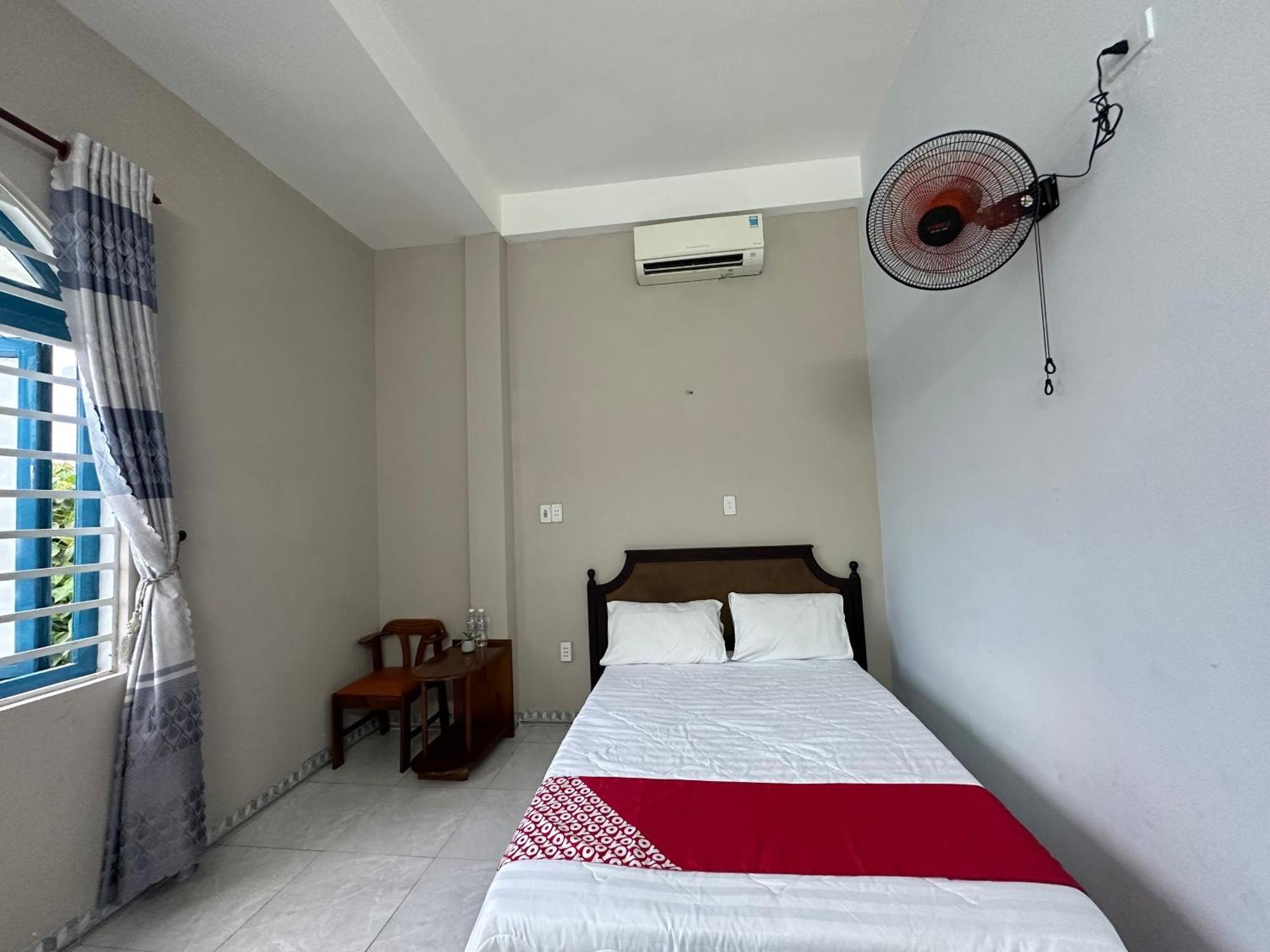 Oyo 1187 Suoi Da Motel Da Nang Exteriör bild
